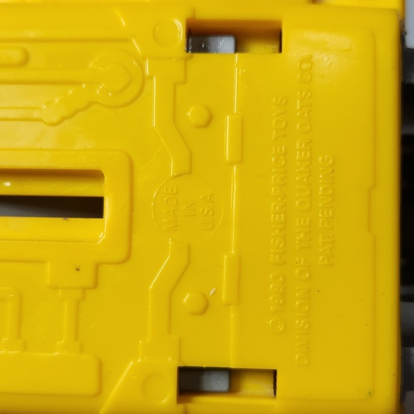 Fisher Price Yellow Rocket Spaceship - Picture 7 of 8